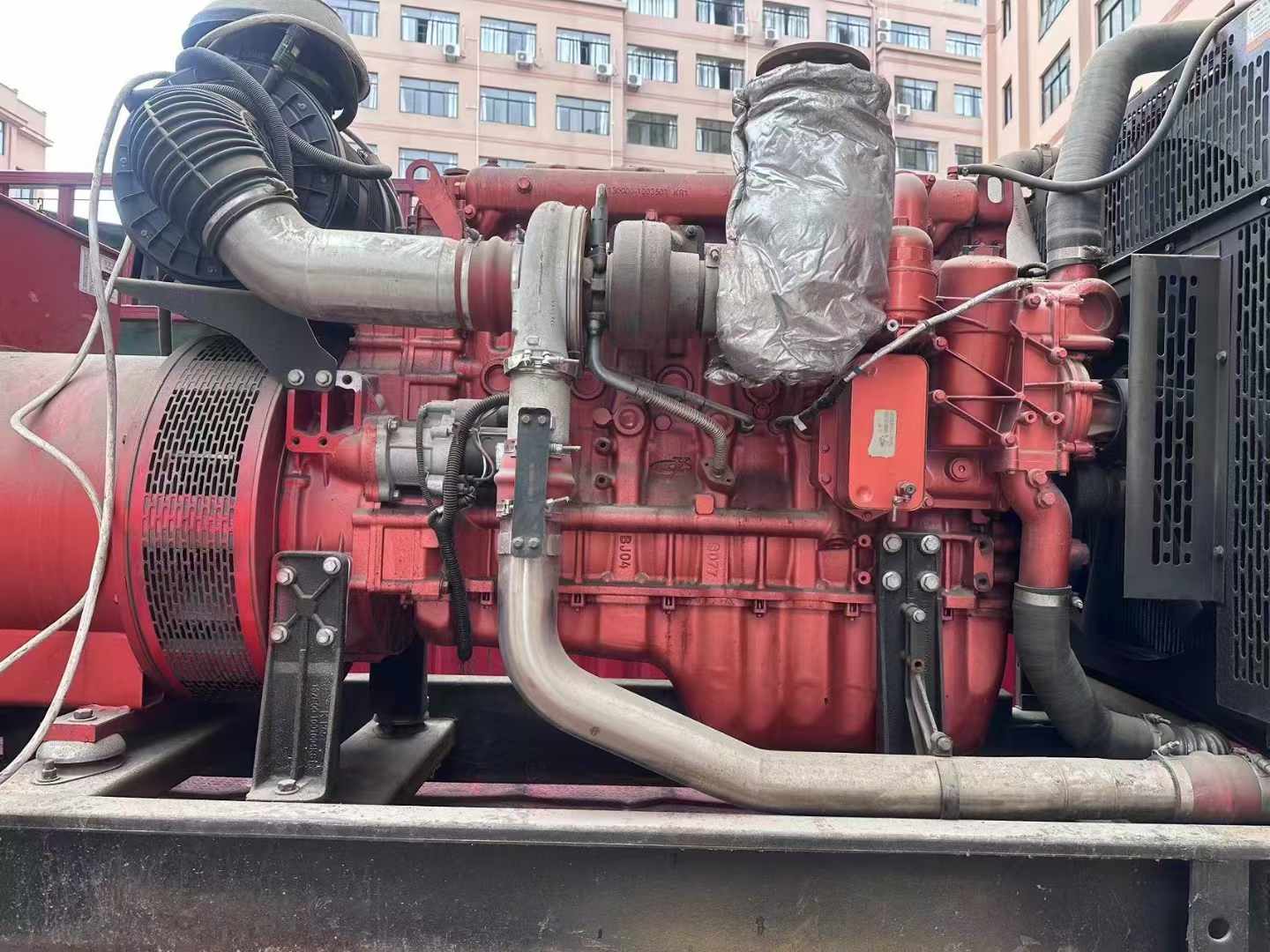 元江如何选择适合 600kW 柴油发电机组的过载保护器？